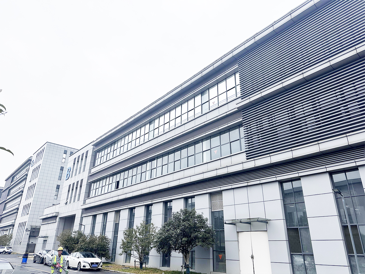 安徽國(guó)芯光刻潔凈車(chē)間施工工程